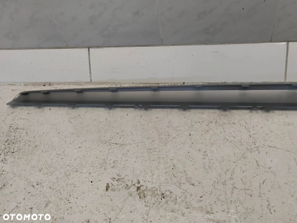 FORD FIESTA MK8 LISTWA PROGOWA PRAWA PRÓG NOWA ORYGINAŁ - 9