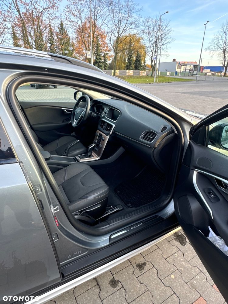 Volvo V40 Cross Country D3 Drive-E Momentum - 10