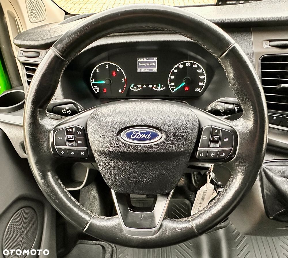 Ford TRANSIT CUSTOM - 19