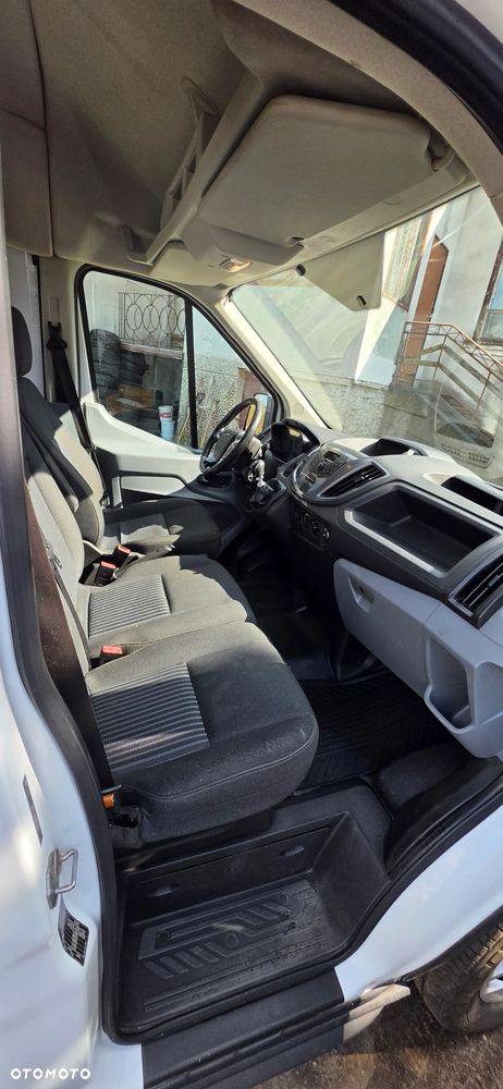 Ford Transit - 14