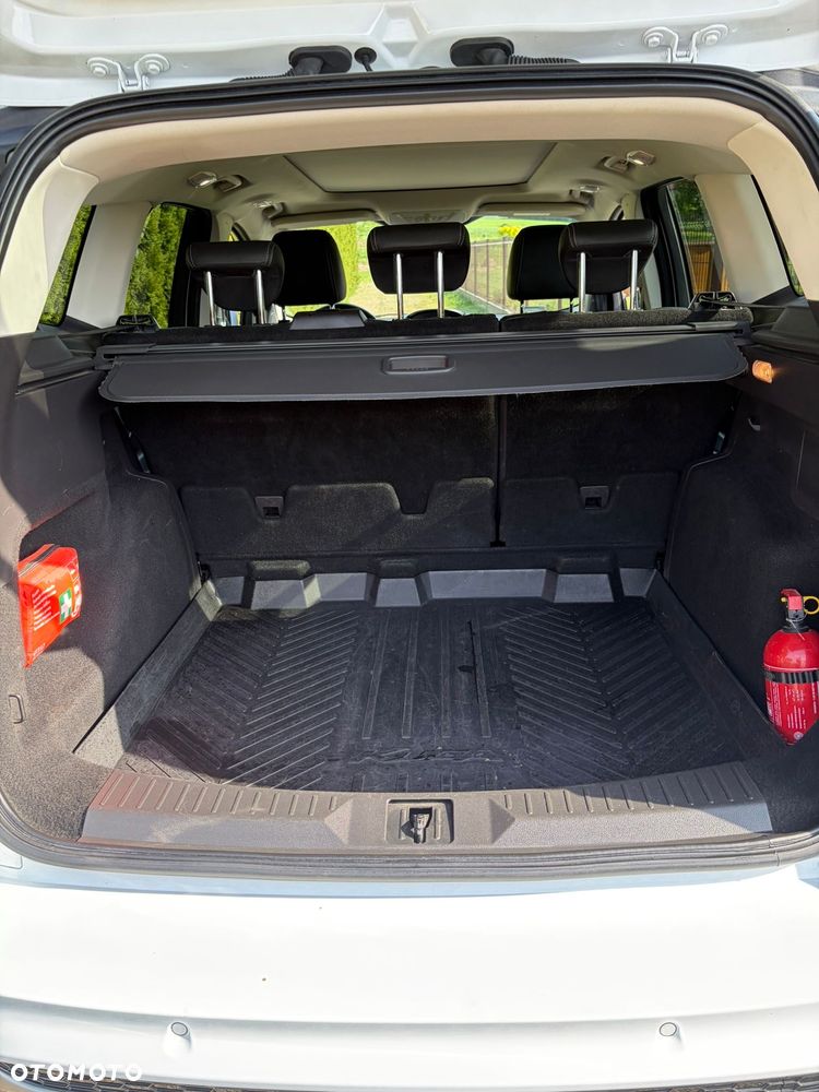 Ford Kuga 2.0 TDCi 4WD Titanium Plus - 16
