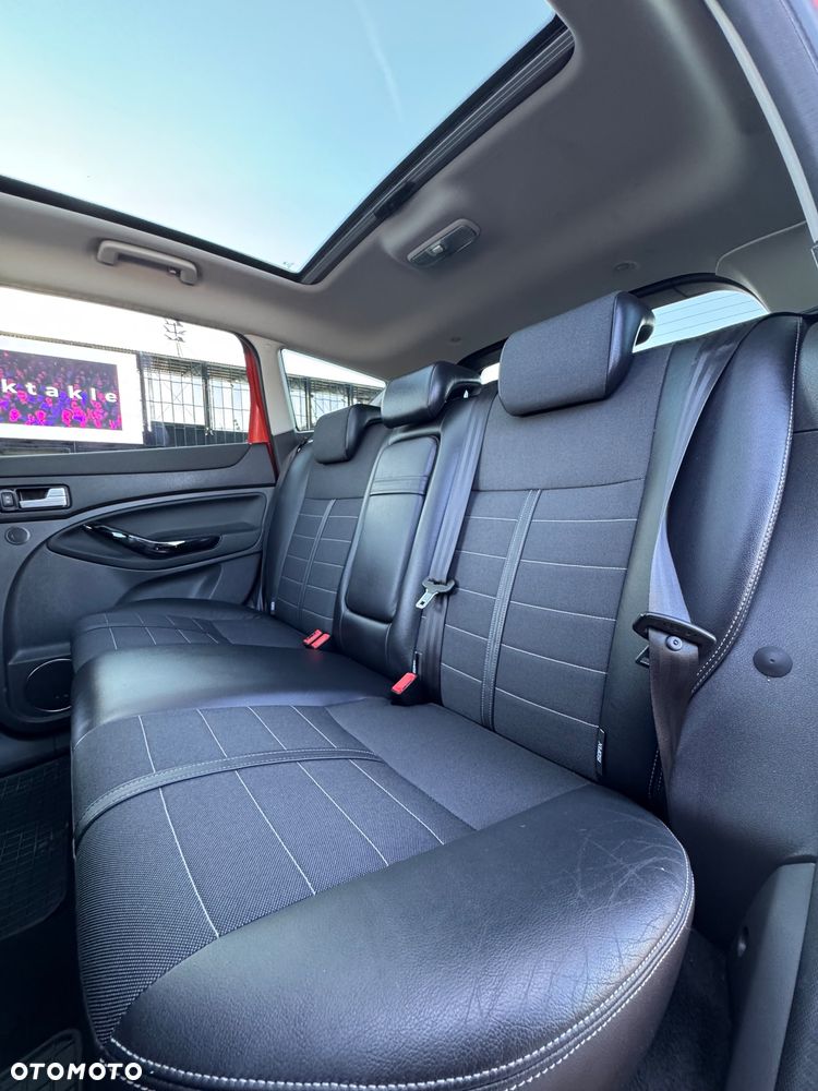 Ford Kuga 2.0 TDCi 4x4 Individual - 24