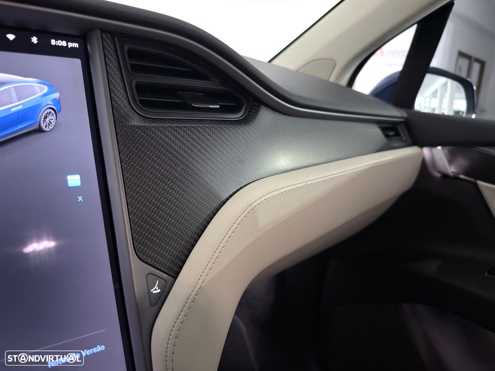 Tesla Model X 100D - 20