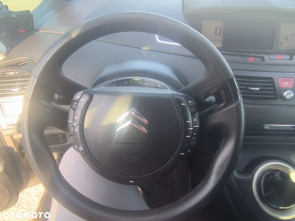 Citroën C4 Picasso - 14