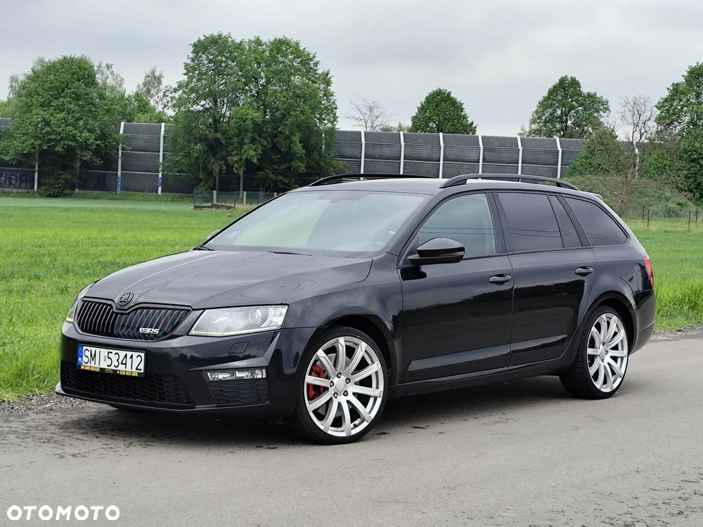 Skoda Octavia 2.0 TDI DSG RS - 27