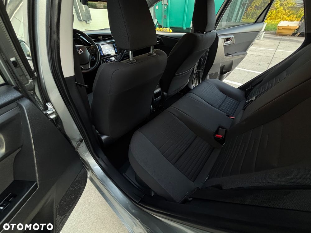 Toyota Auris - 17
