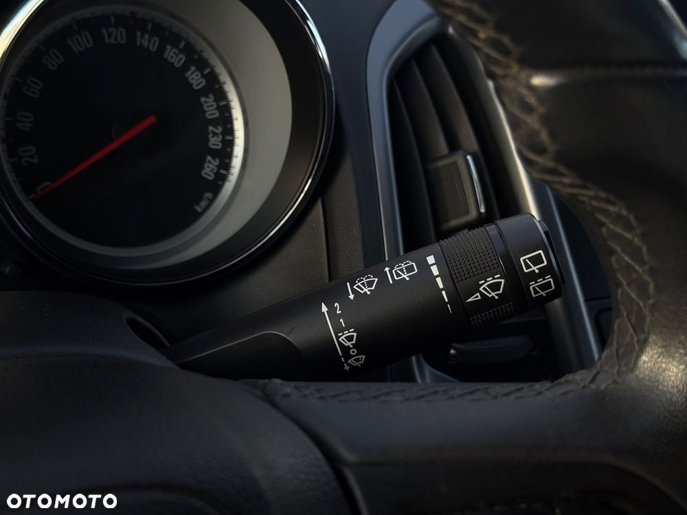 Opel Astra 1.7 CDTI DPF White Edition - 23