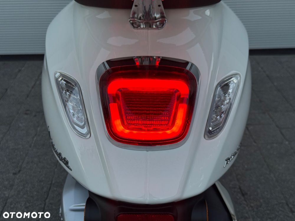 Vespa Primavera - 21