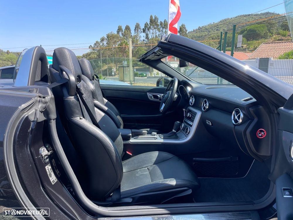 Mercedes-Benz SLK 200 (BlueEFFICIENCY) 7G-TRONIC — fotografia 14
