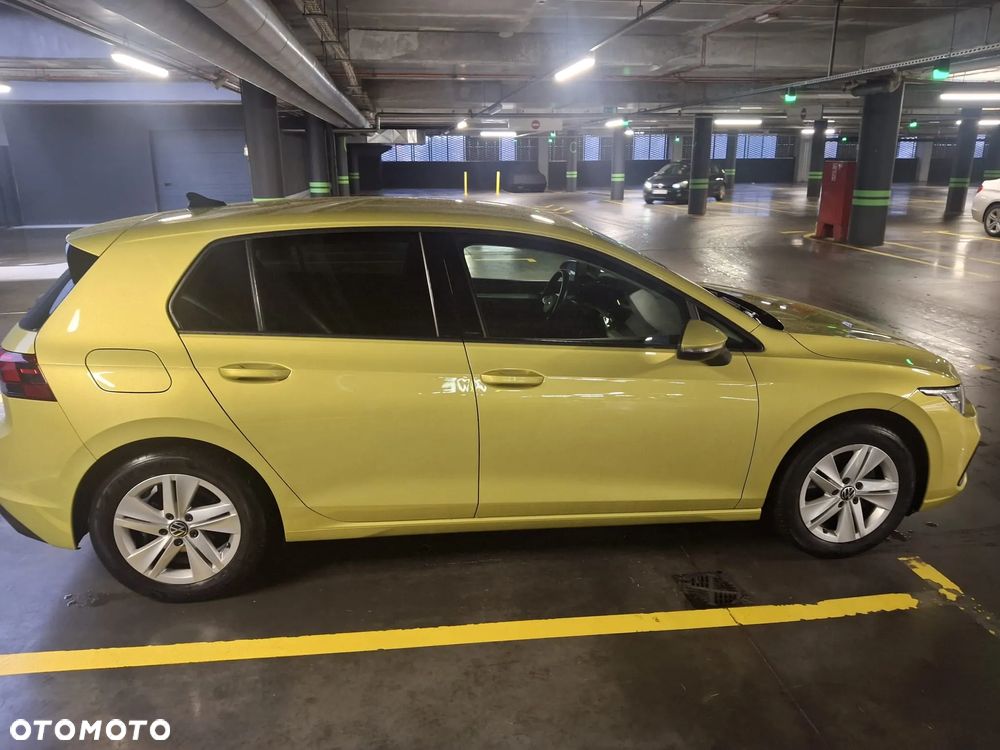 Volkswagen Golf VIII 1.0 TSI Active - 9