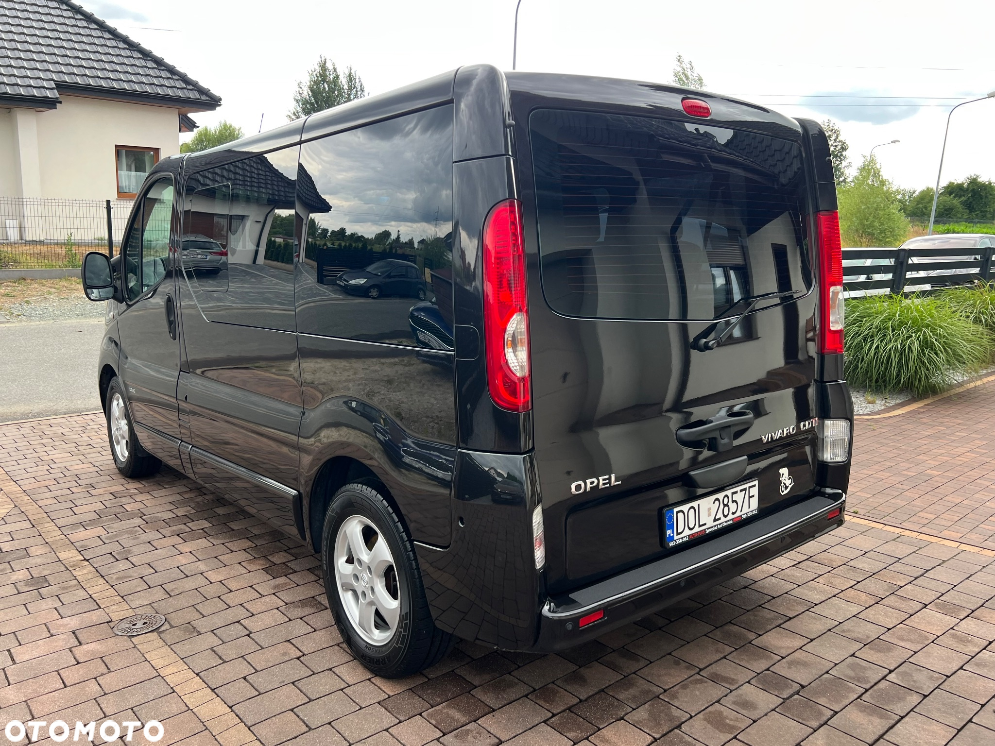 Opel Vivaro 2.0 CDTI L1H1 Tour Cosmo - 12