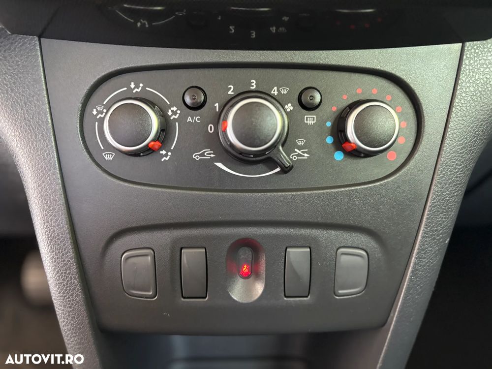 Dacia Sandero TCe 100 Comfort - 23
