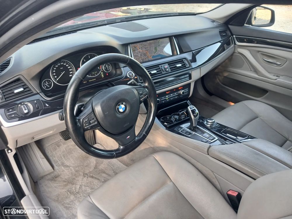 BMW 525 d xDrive Exclusive Auto - 23