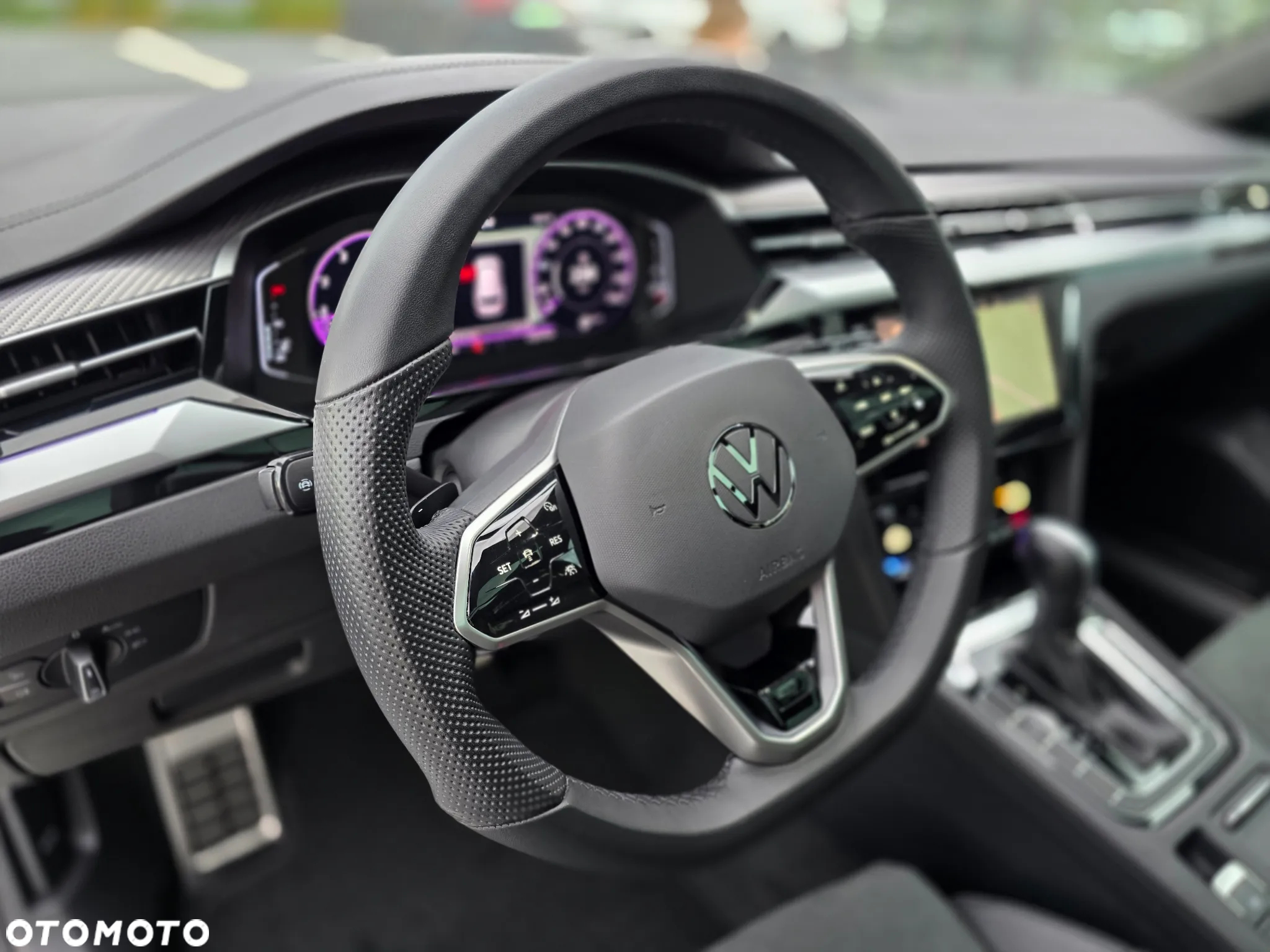 Volkswagen Arteon 2.0 TSI R-Line DSG - 28