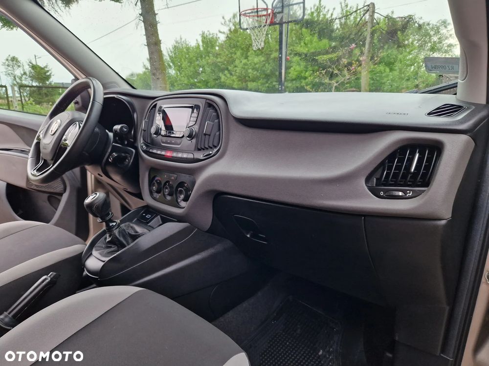 Fiat Doblo Kombi T-Jet Dynamic - 28