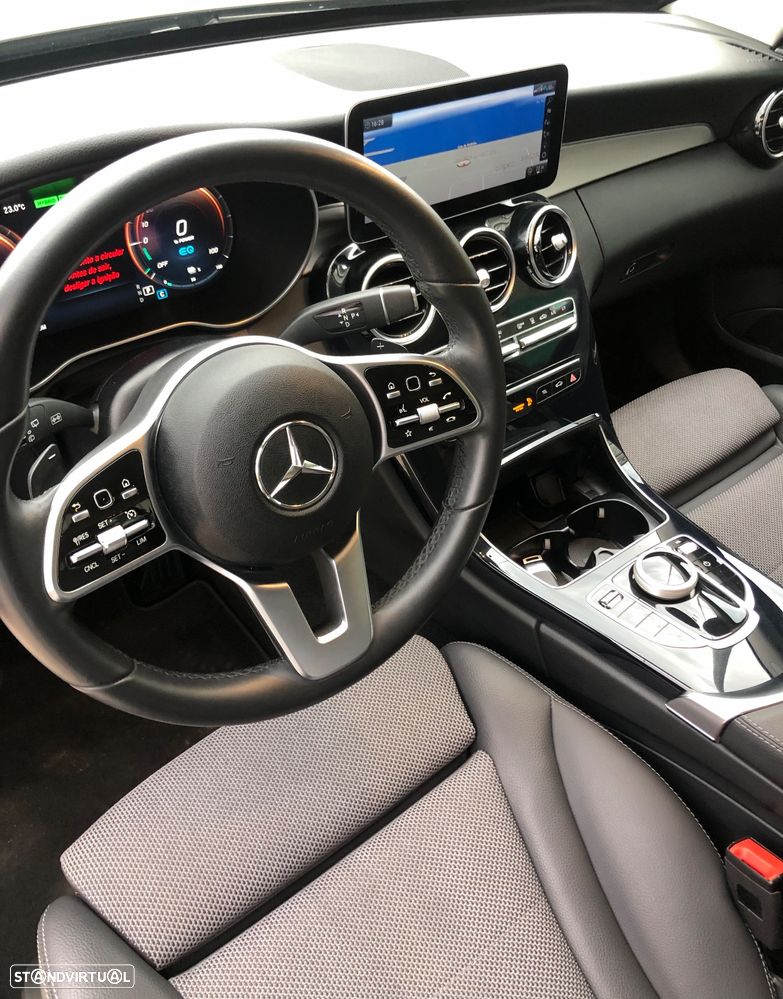 Mercedes-Benz C 300 de Avantgarde - 31
