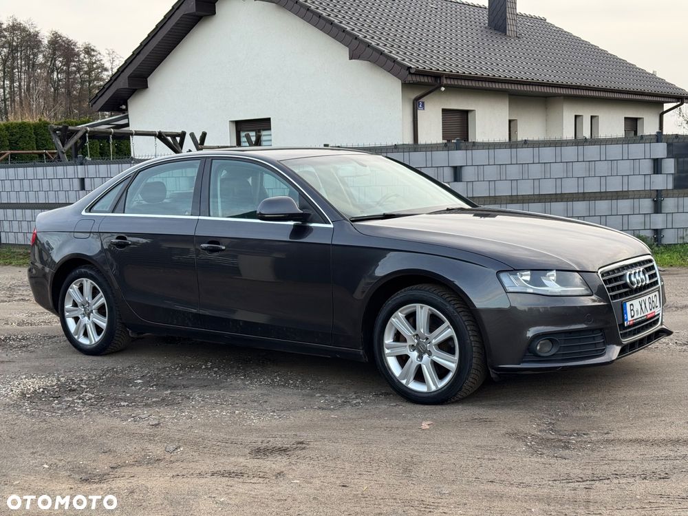 Audi A4 Limousine 2.7 TDI DPF multitronic Ambiente - 12