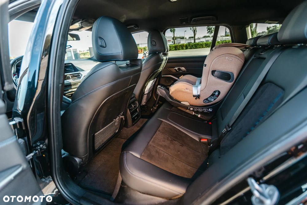 BMW Seria 3 320e M Sport sport - 20