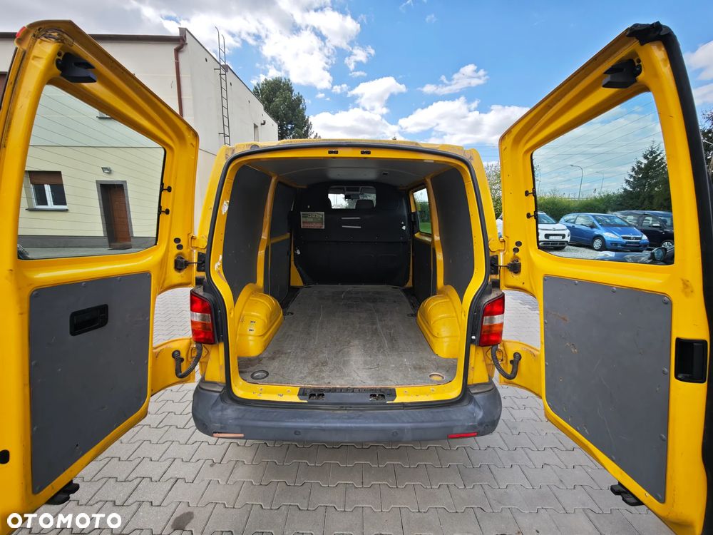 Volkswagen Transporter - 17