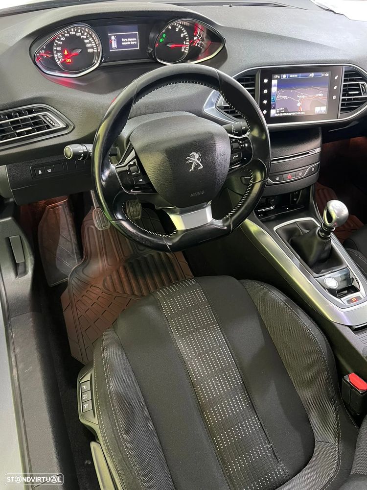 Peugeot 308 PureTech 130 GPF Stop & Start Allure Pack - 8