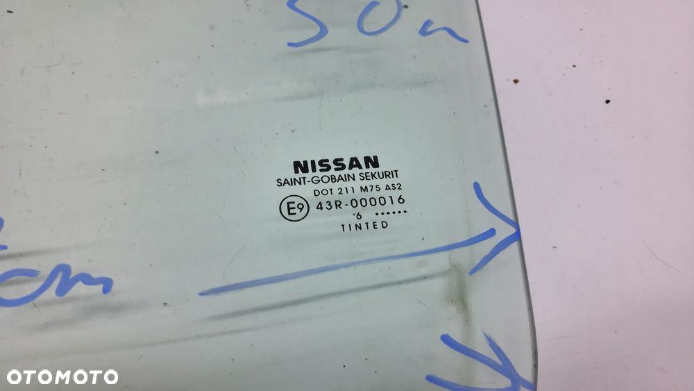 Nissan Navara Szyba Boczna Drzwi Przód - 4