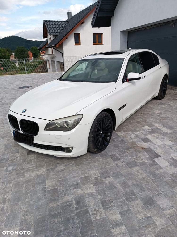 BMW Seria 7 750i L xDrive - 1