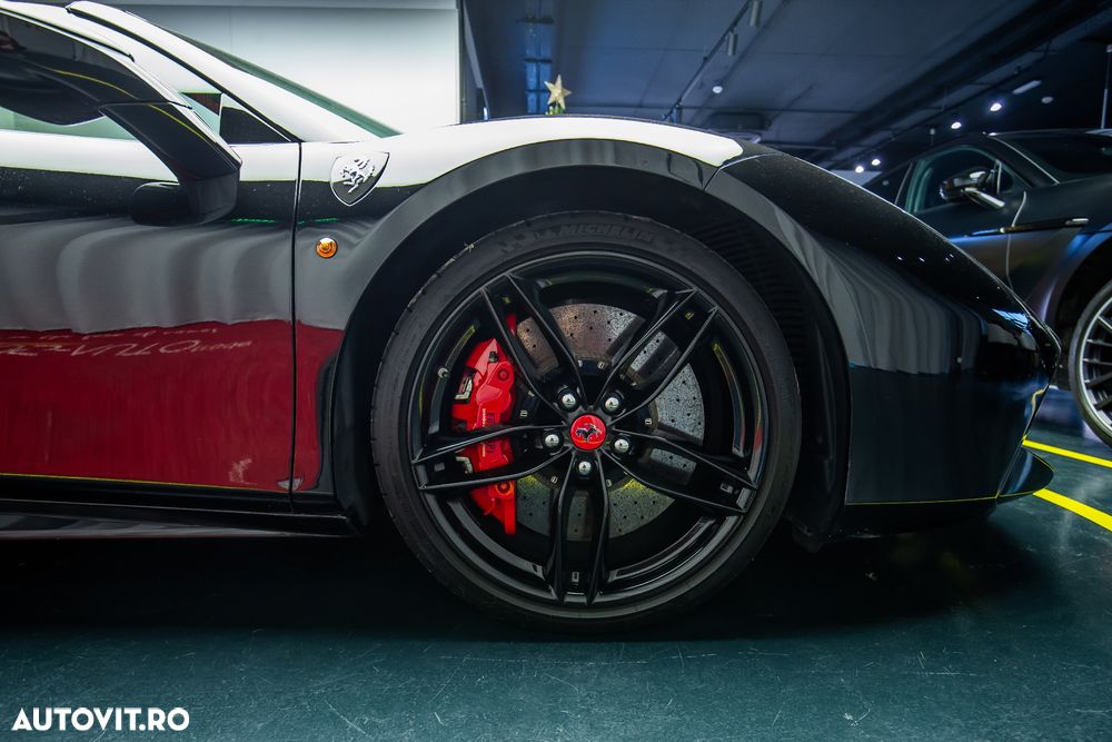 Ferrari 488 Spider - 14