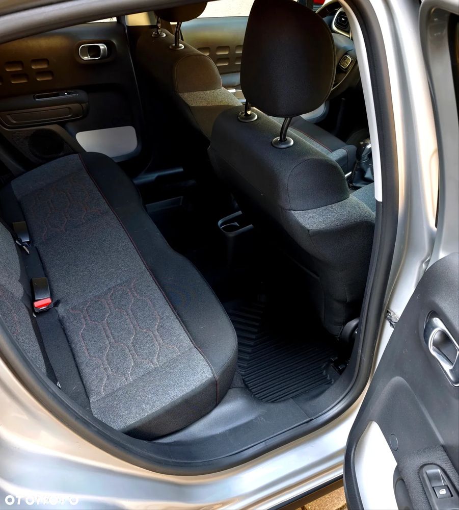 Citroën C3 1.2 PureTech Shine - 9