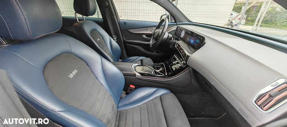 Mercedes-Benz EQC 400 4MATIC - 29