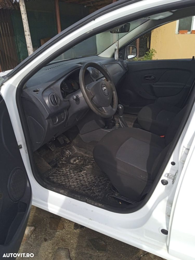 Dacia Logan 1.2 73 CP Acces - 8