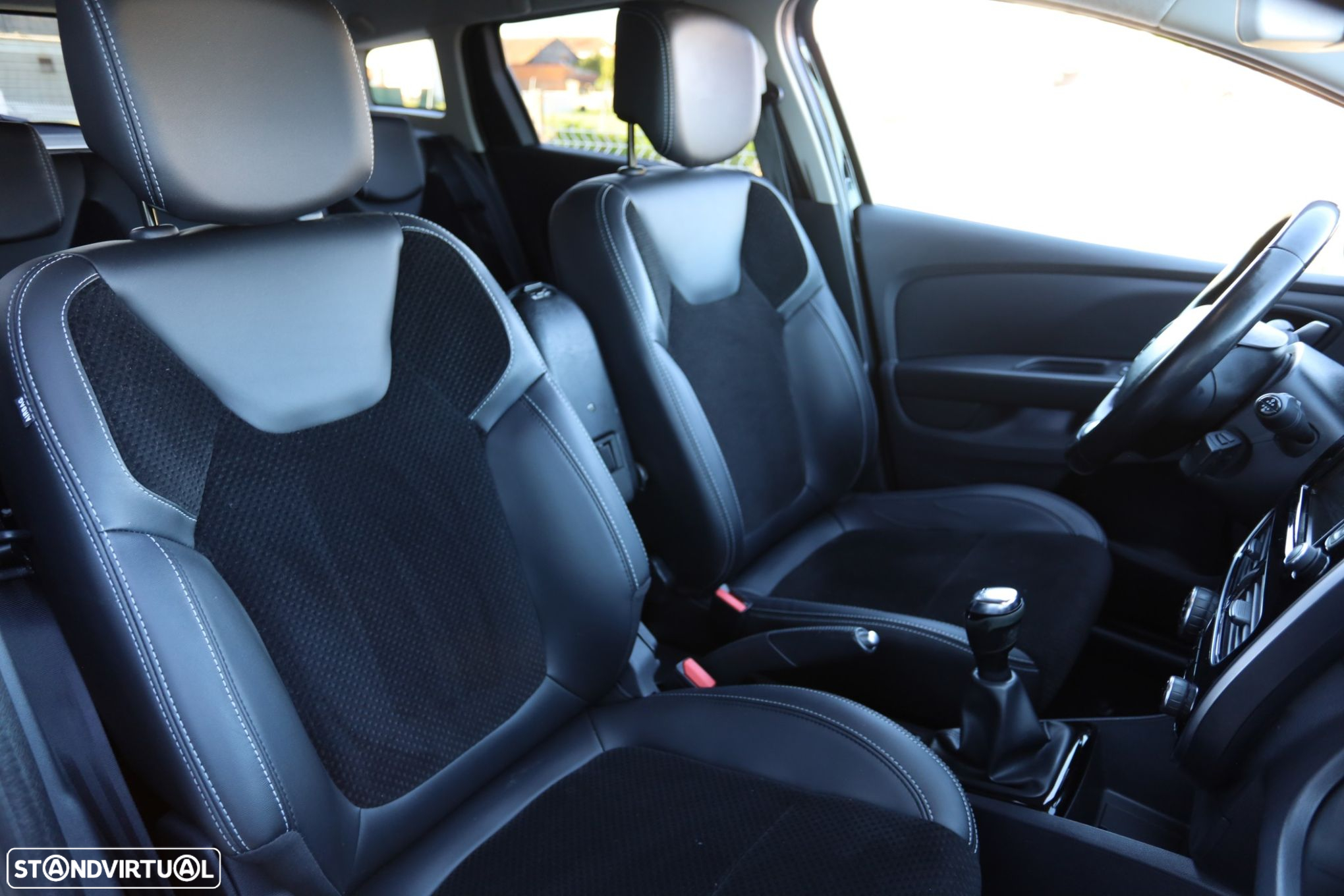 Renault Clio Sport Tourer 1.5 dCi Luxe - 14