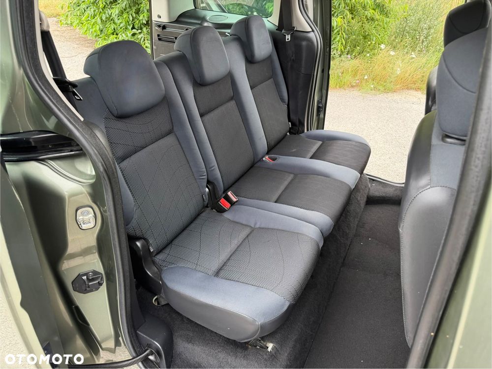 Peugeot Partner 1.6 HDi Outdoor - 13