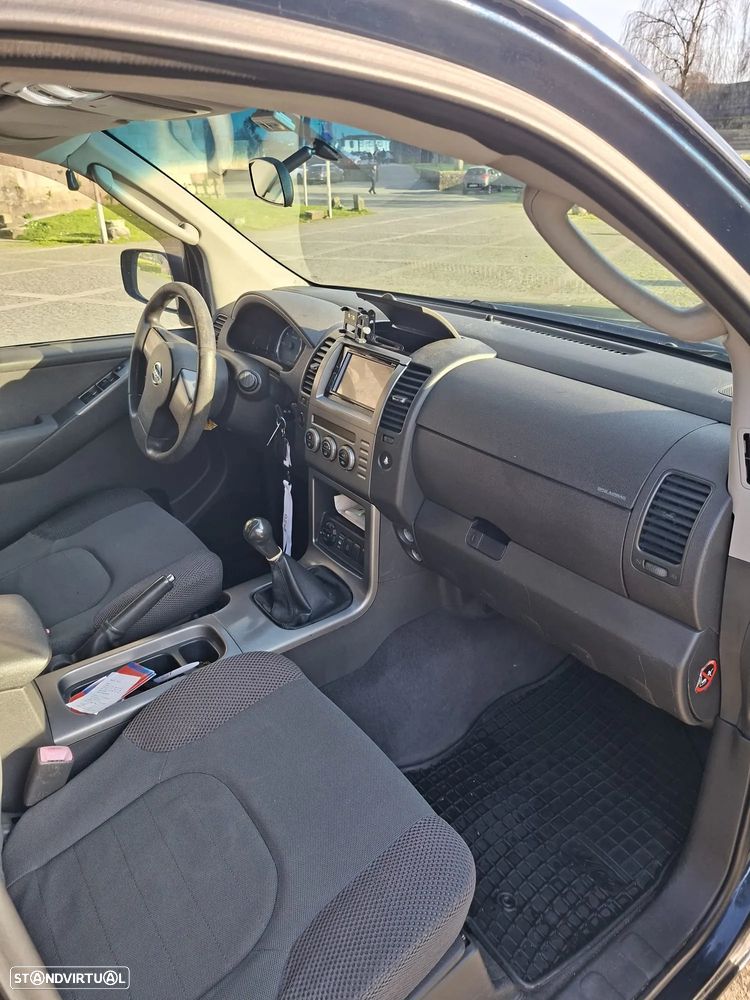 Nissan Pathfinder - 9