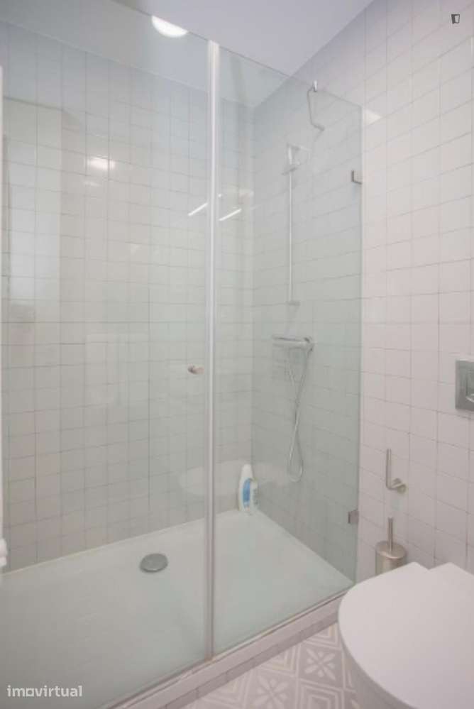 Apartamento com 2 quartos - localizado em Miragaia Porto - Grande imagem: 5/24