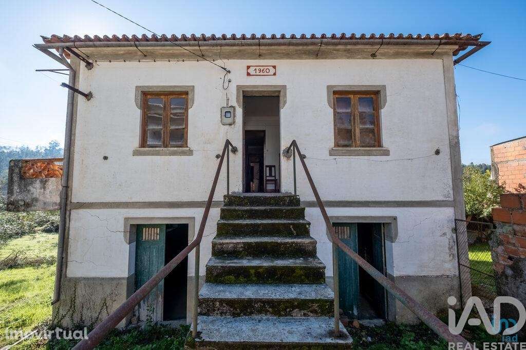 Moradia isolada T4 em Arganil de 72 m2 - Grande imagem: 3/31