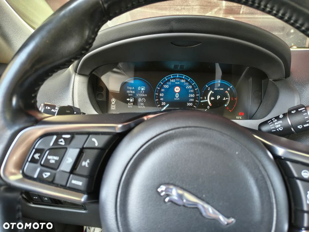 Jaguar F-Pace 2.0 i4D AWD Prestige - 15