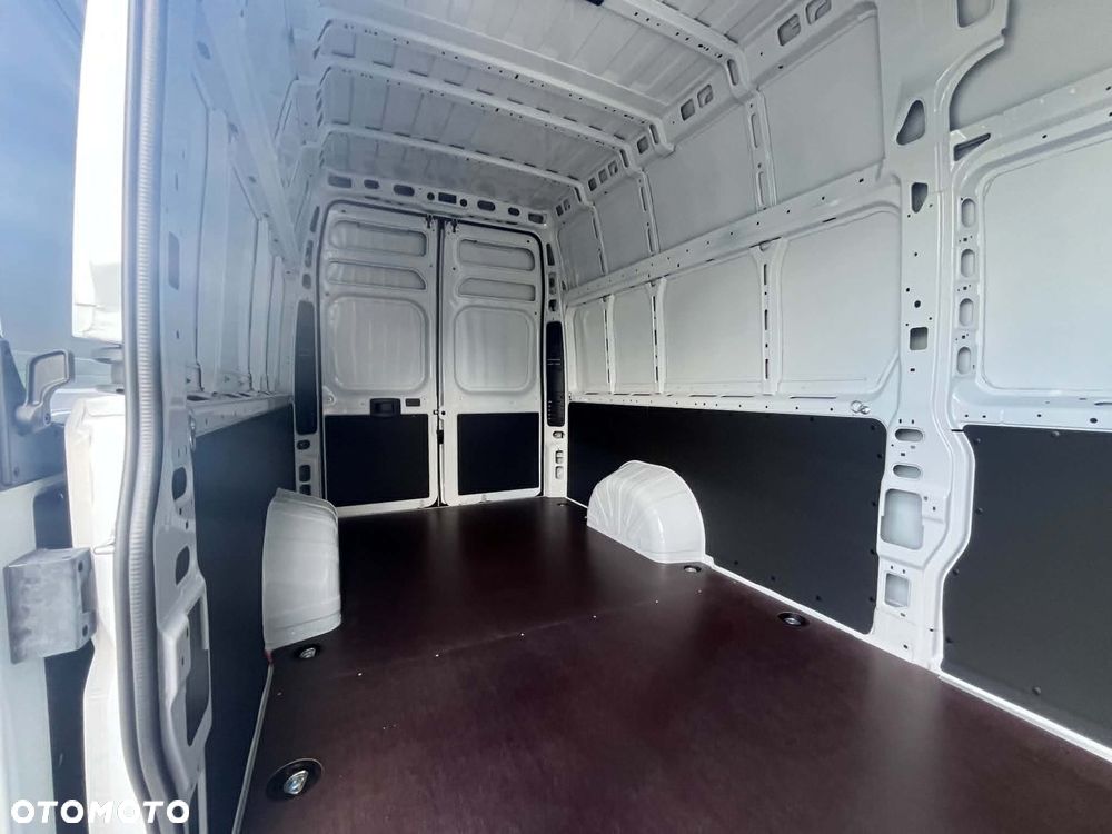 Toyota PROACE MAX L4H3 - 12