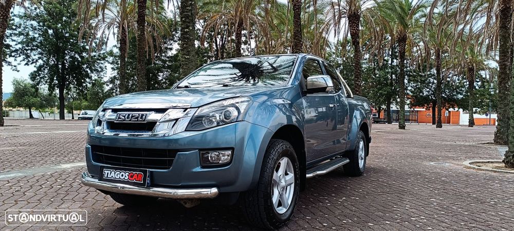 Isuzu D-Max - 4