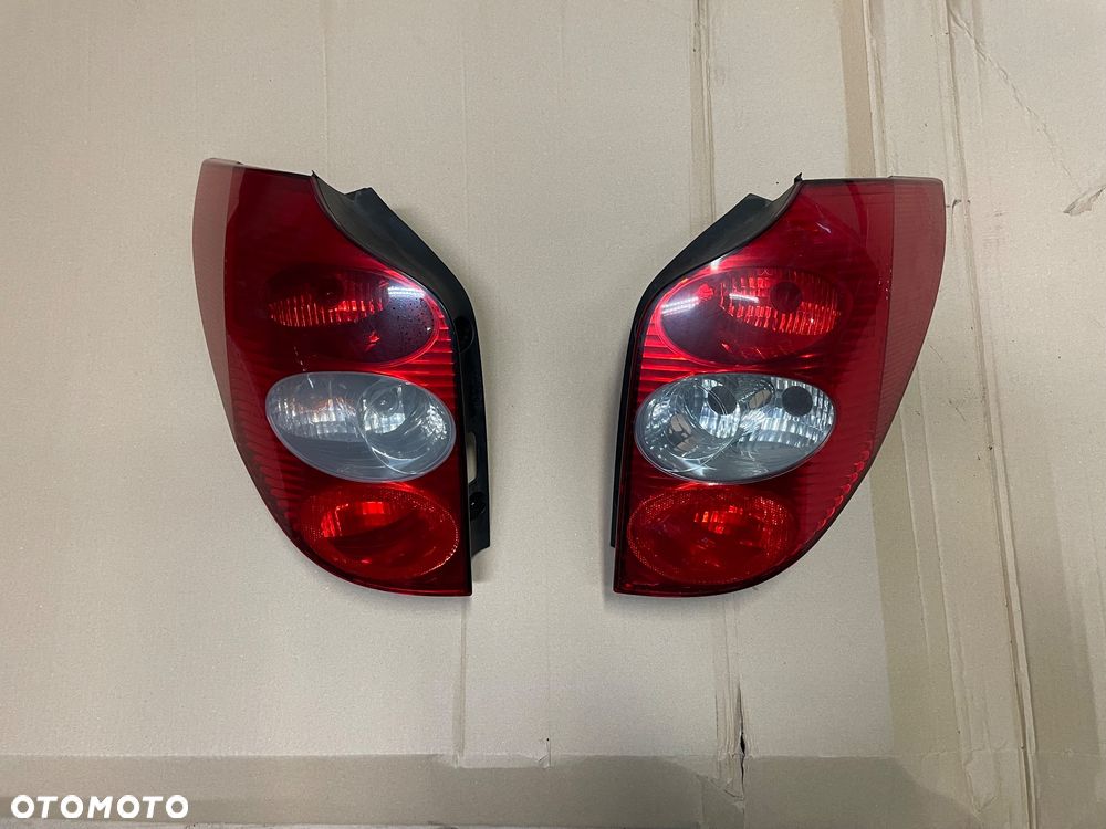 Lampa tył tylna lewa lub prawa kombi Renault laguna 2 II lift - 1