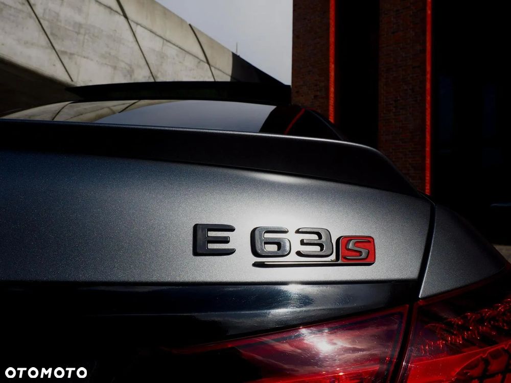 Mercedes-Benz Klasa E AMG 63 S 4-Matic+ - 2