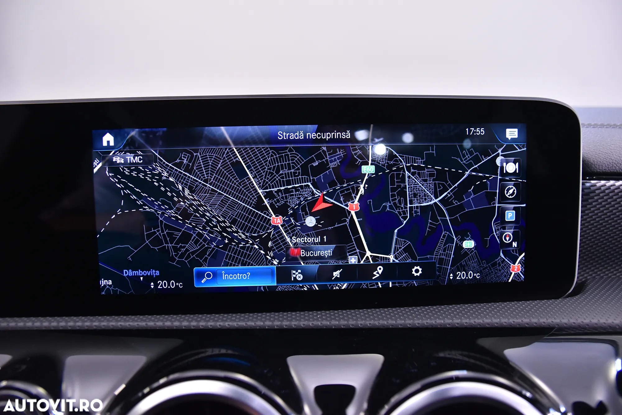 Mercedes-Benz CLA 180 7G-DCT - 21