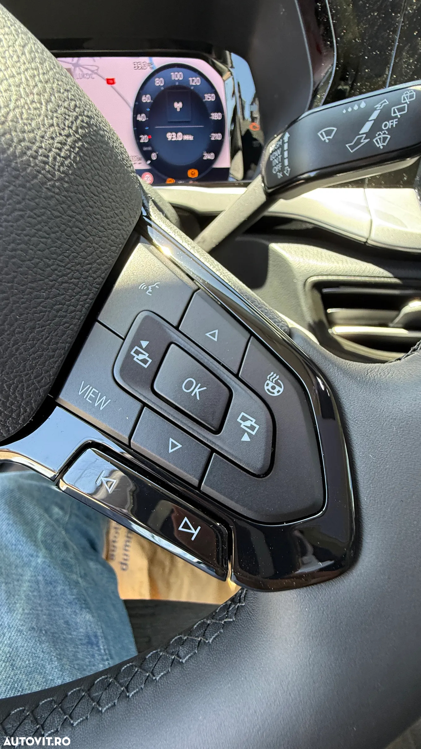 Ford Tourneo Connect 2.0L EcoBlue LWB Active - 11