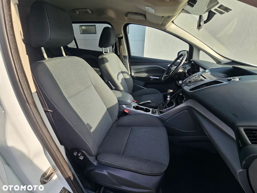 Ford Grand C-MAX 1.6 TDCi Start-Stop-System Champions Edition - 19