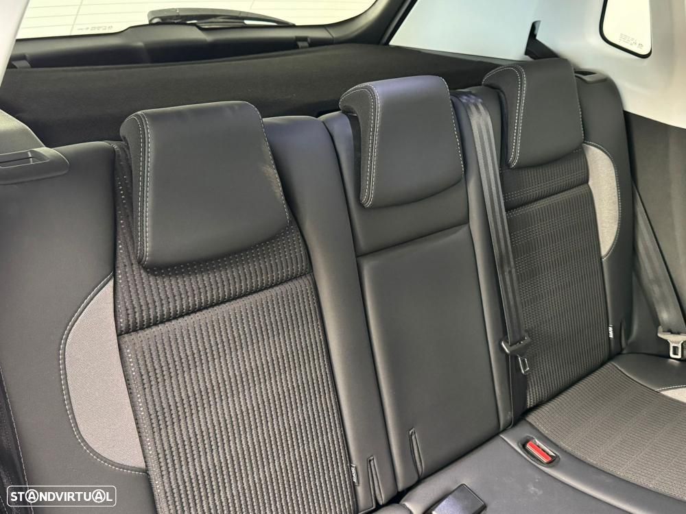 Peugeot 2008 - 19