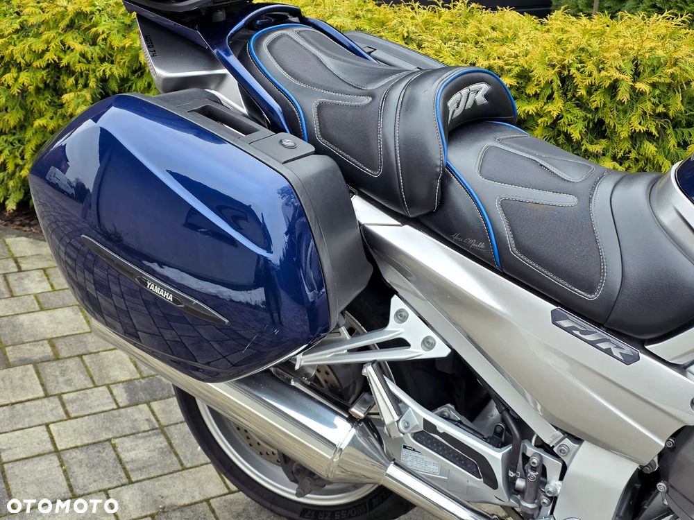 Yamaha FJR - 11