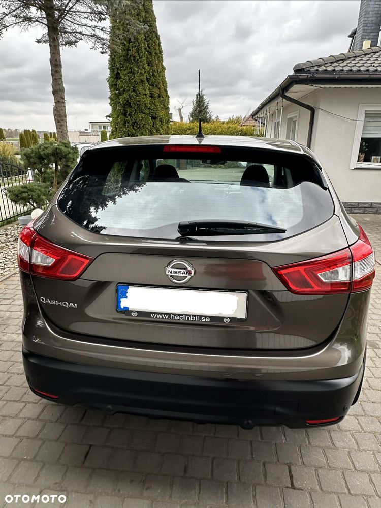 Nissan Qashqai 1.2 DIG-T Xtronic TEKNA - 6
