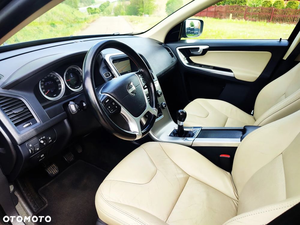 Volvo XC 60 D3 Summum - 18