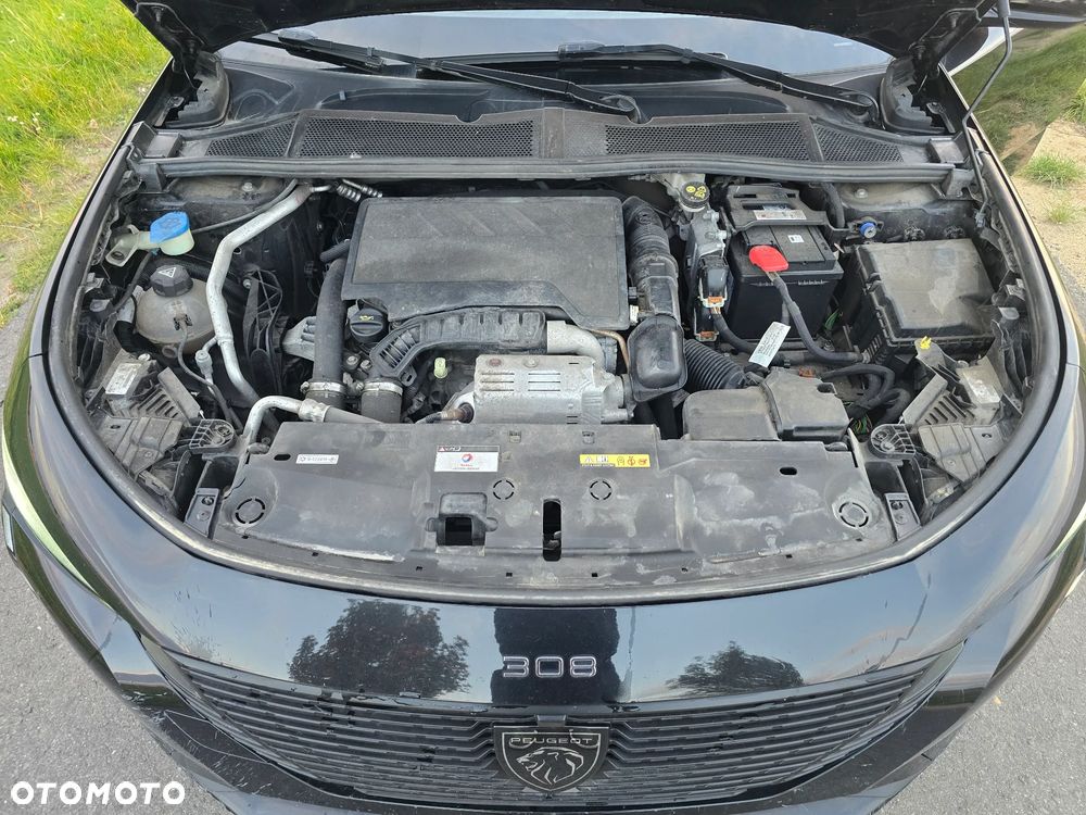 Peugeot 308 1.2 PureTech Allure S&S - 16