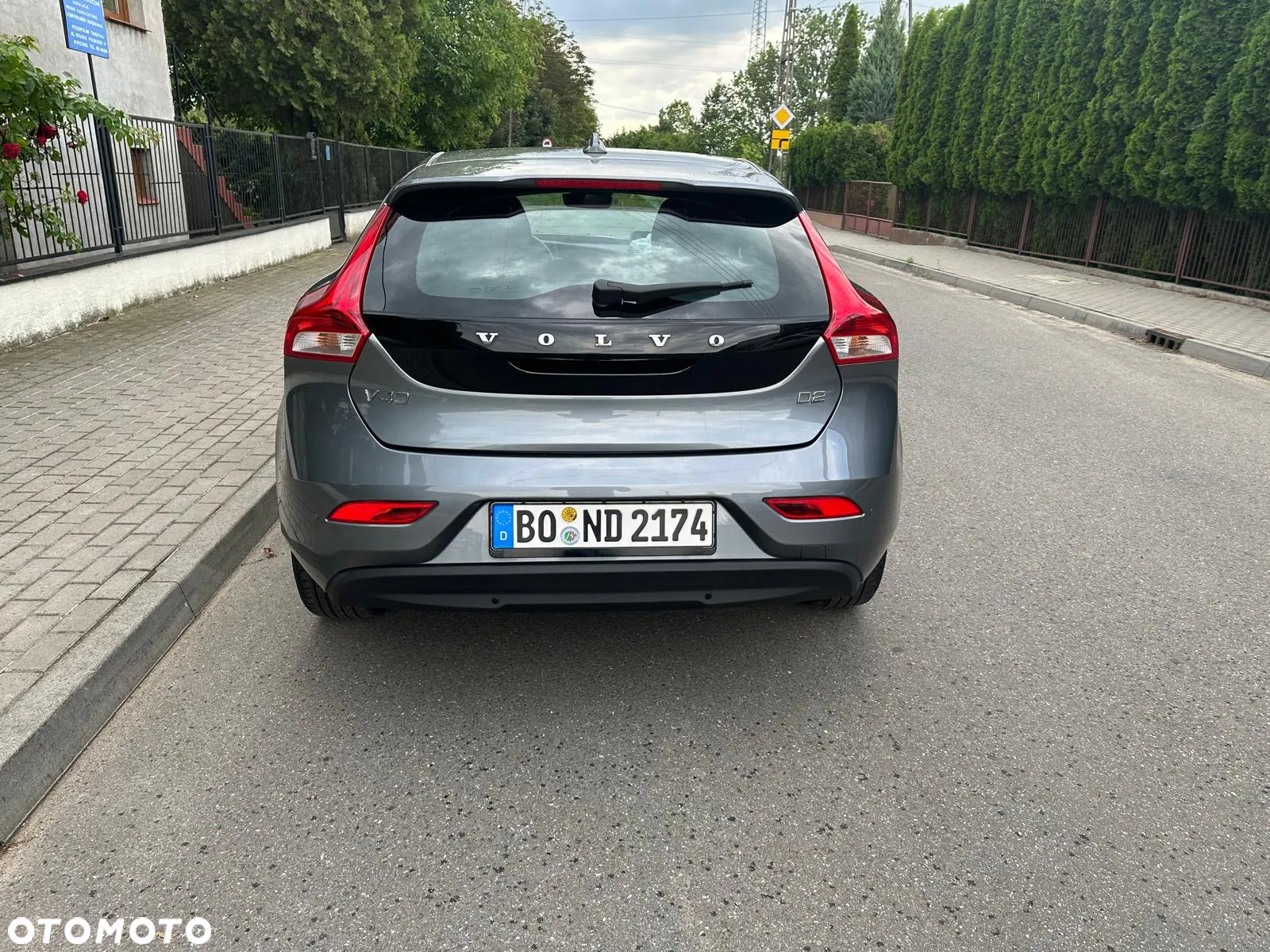 Volvo V40 D2 Drive-E Momentum - 6
