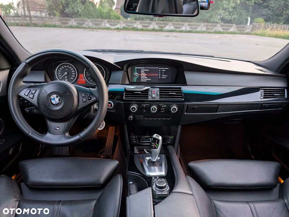 BMW Seria 5 - 11